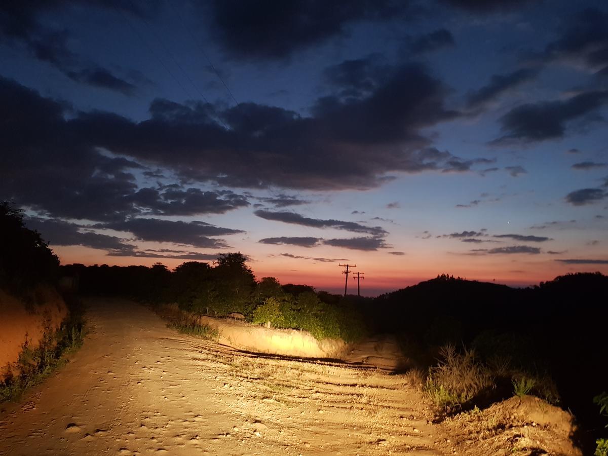 Pousada Recanto Dos Beija Flores Monte Alegre do Sul Eksteriør billede